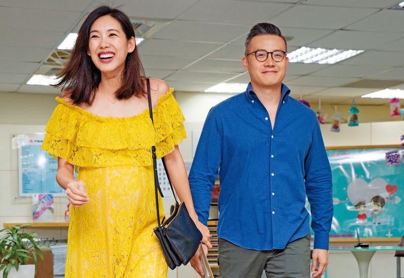 担心早产!40岁台湾女星嫁银行总裁怀2胎,检查子宫颈只剩1.3公分