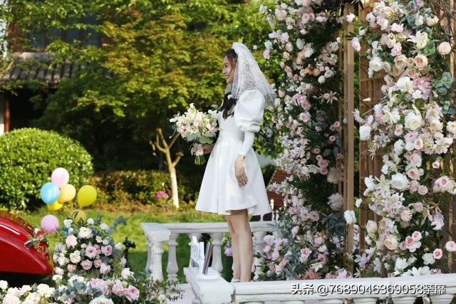 奔跑吧郑恺结婚一周年第几集,郑恺苗苗官宣奔跑吧兄弟送上祝福