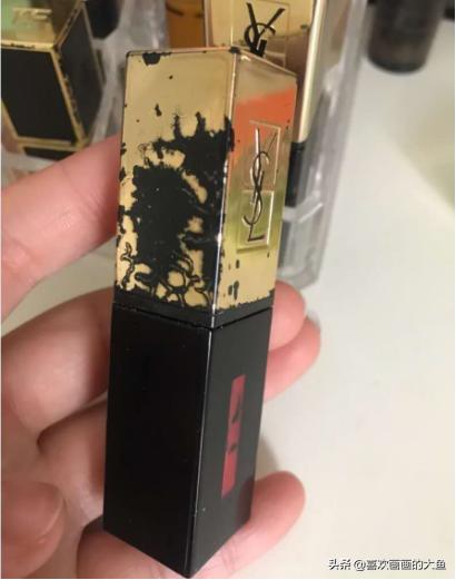 ysl哪款口红不拔干颜色好看,嘴唇颜色暗沉用ysl口红推荐