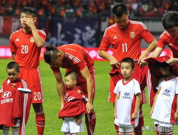 恒大为啥会面临危机,恒大不应代替国足的原因