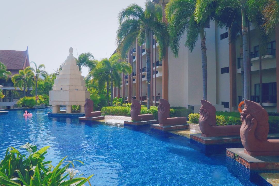 假装在马尔代夫度假,铂尔曼三亚海滩