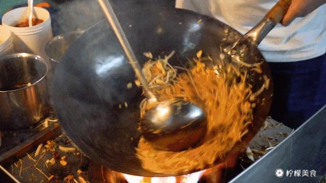 深圳罗湖凌晨炒米粉,深圳不炒米粉的夜晚