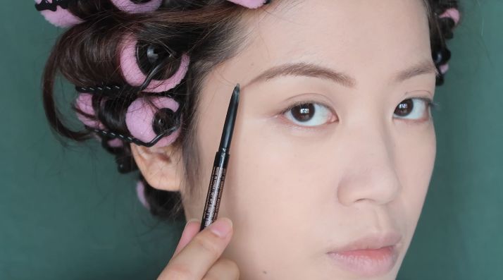 民国复古妆容化妆教程,复古民国妆容教程