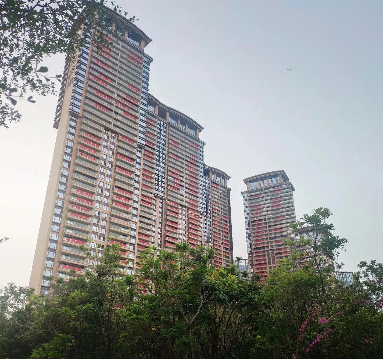 深圳正在做空自己