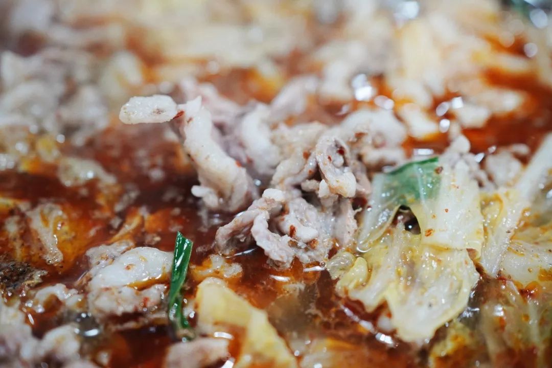 永恒吃货精神：天气冷了，就要吃羊肉呀