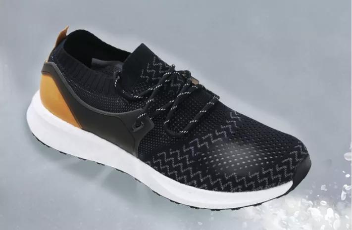 yeezy350跑鞋,不怕剐蹭的跑鞋