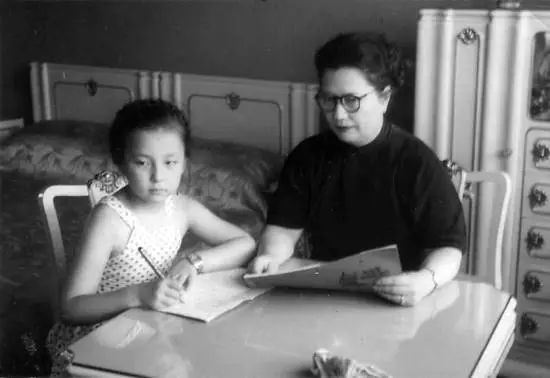 黄家驹最后一任女友现状,黄家驹历任女友现状