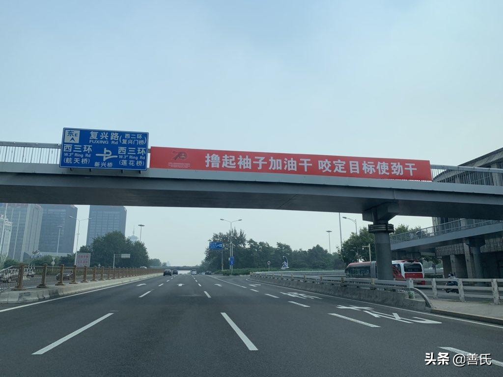 论语12章中君子与小人的价值追求,论语十二章中的君子之道