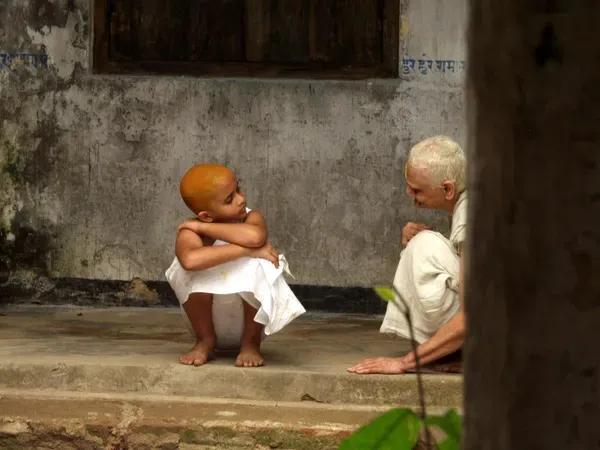 印度贫民窟揭露真实人性,揭露印度妇女的悲惨生活