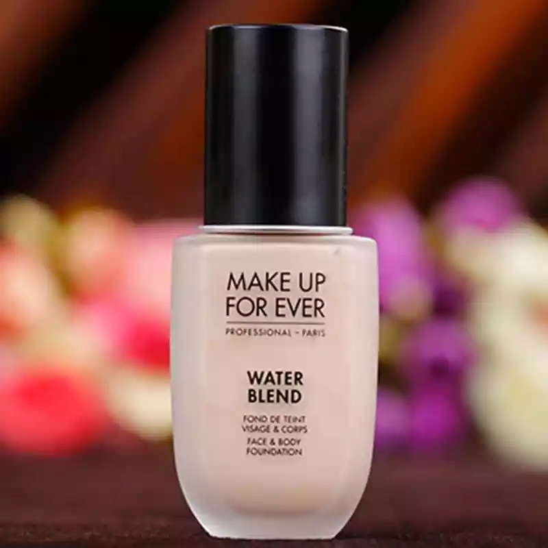 贫民窟女孩粉底液遮瑕推荐 (贫民窟平价粉底液推荐)