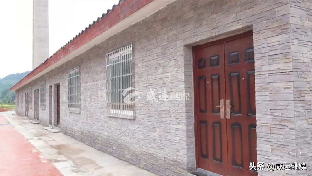 威远县天府运动公园,威远新建体育场