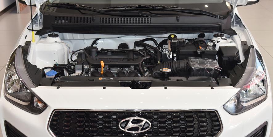 瑞纳5.99万,北京现代瑞纳最低配全款落地价