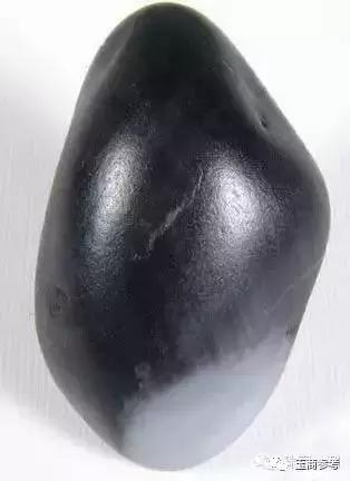 和田玉的识别一招鉴定和田玉真假,怎么分辨真和田玉和假的和田玉