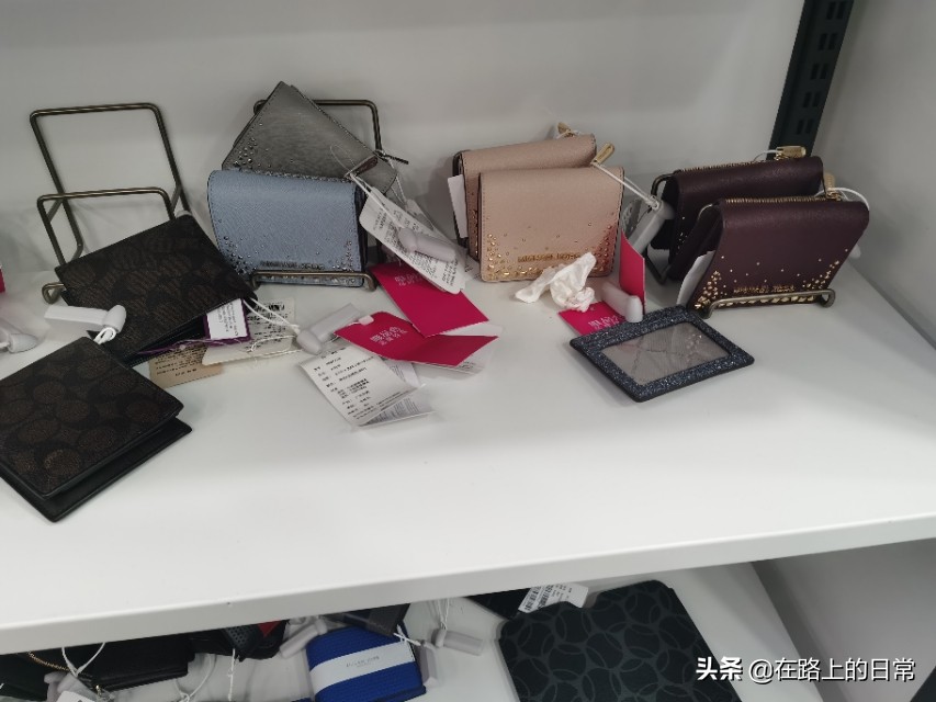 coach蔻驰包包唯品会,唯品会coach包是正品吗