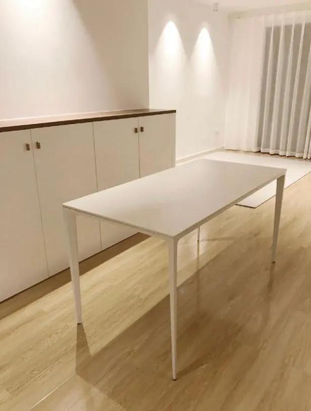 实木餐桌怎么买便宜又好用,实木餐桌的优点和缺点