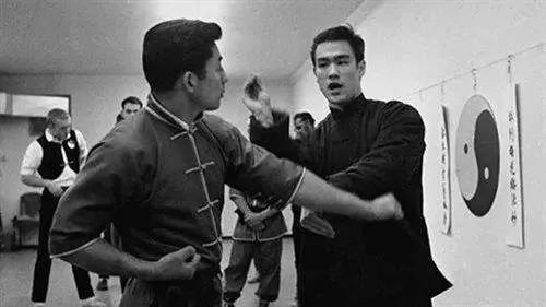 李小龙绝密档案视频,李小龙个人简介及资料