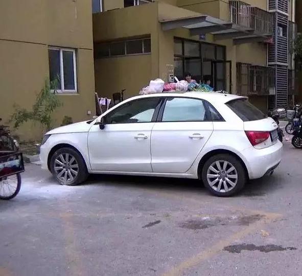 碰到乱停车的千万别这样做,遇到乱停车怎么办呢