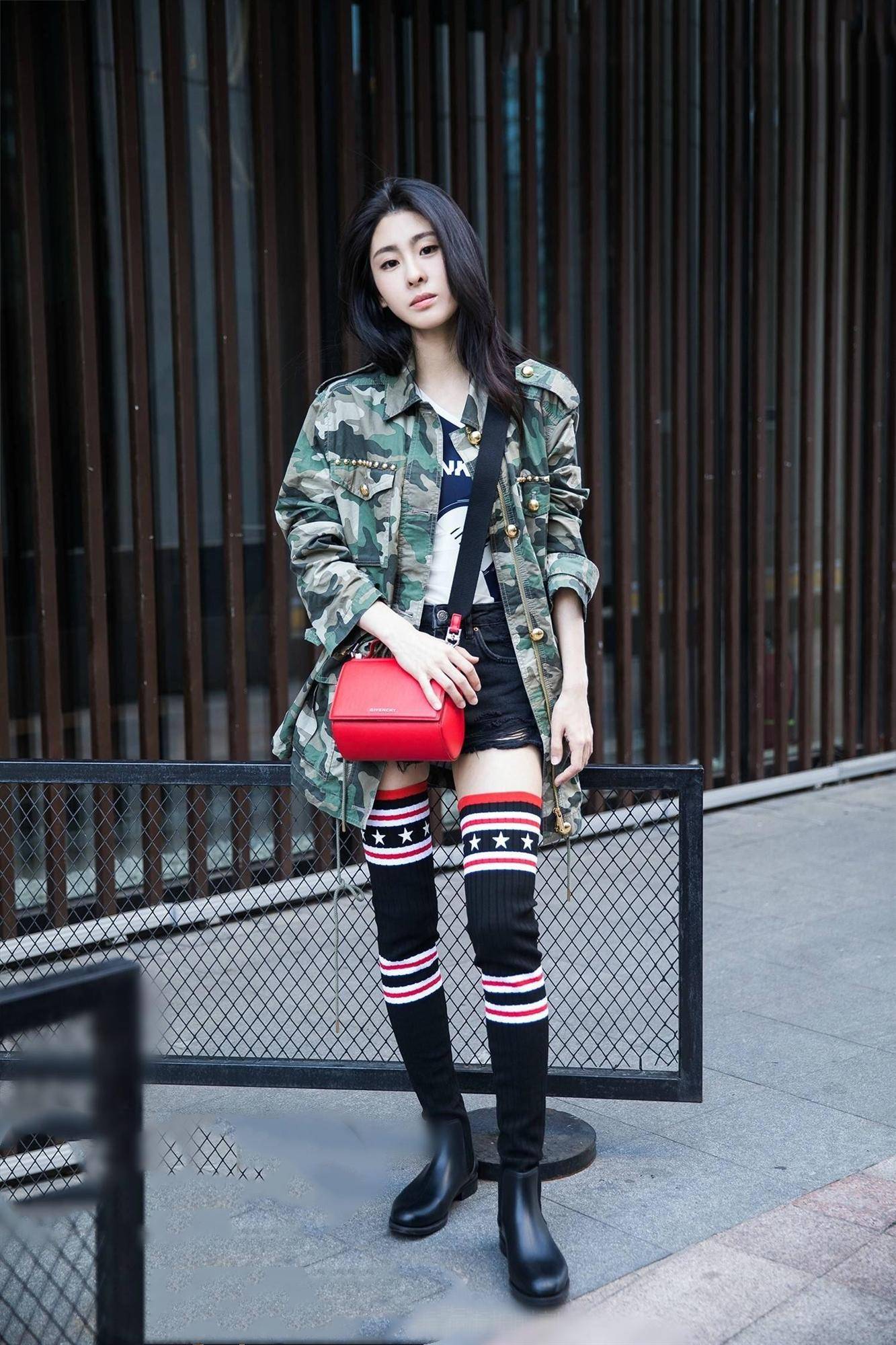 短裙穿什么袜子显腿好看,160120斤微胖女生短裙怎么配袜子