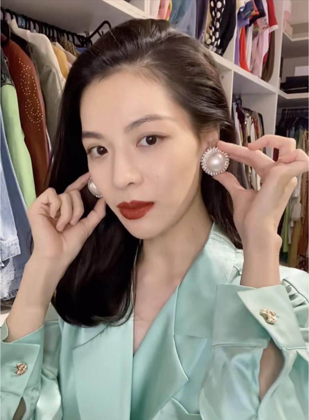 钟楚曦耳环高清图片,钟楚曦耳饰特辑