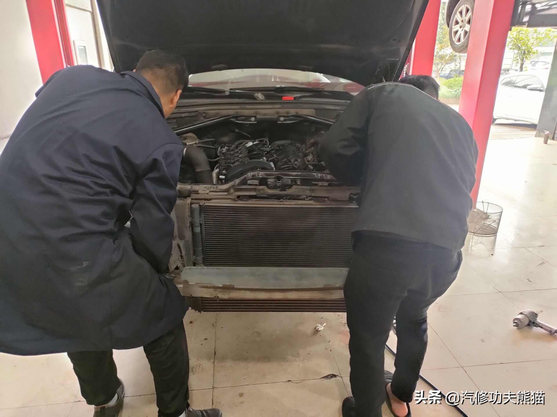 奥迪q5这车质量怎样,现在的奥迪q5烧机油