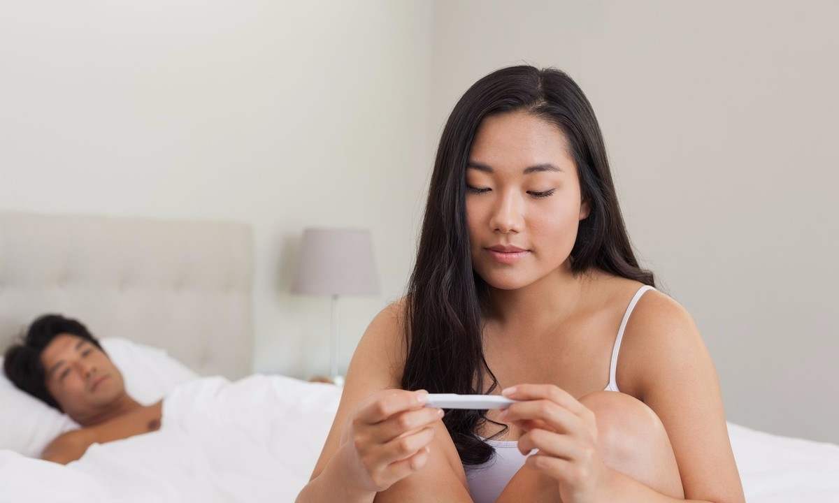 备孕不用试纸有什么症状,不用试纸自查怀孕土方法