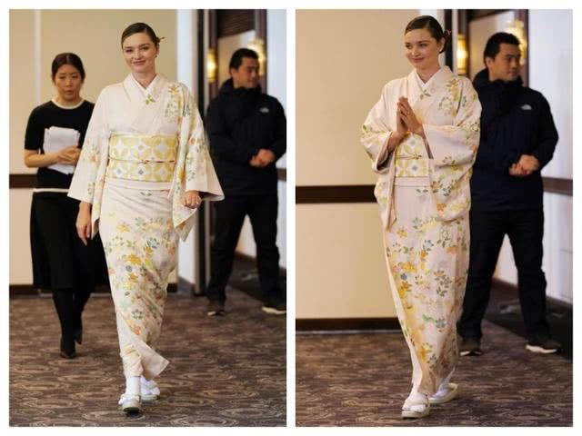 米兰达可儿穿大v礼服走红毯,米兰达可儿穿珂莱蒂尔礼服