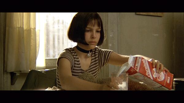 全脂牛奶和脱脂牛奶哪个适合健身,健身哪种脱脂牛奶最好