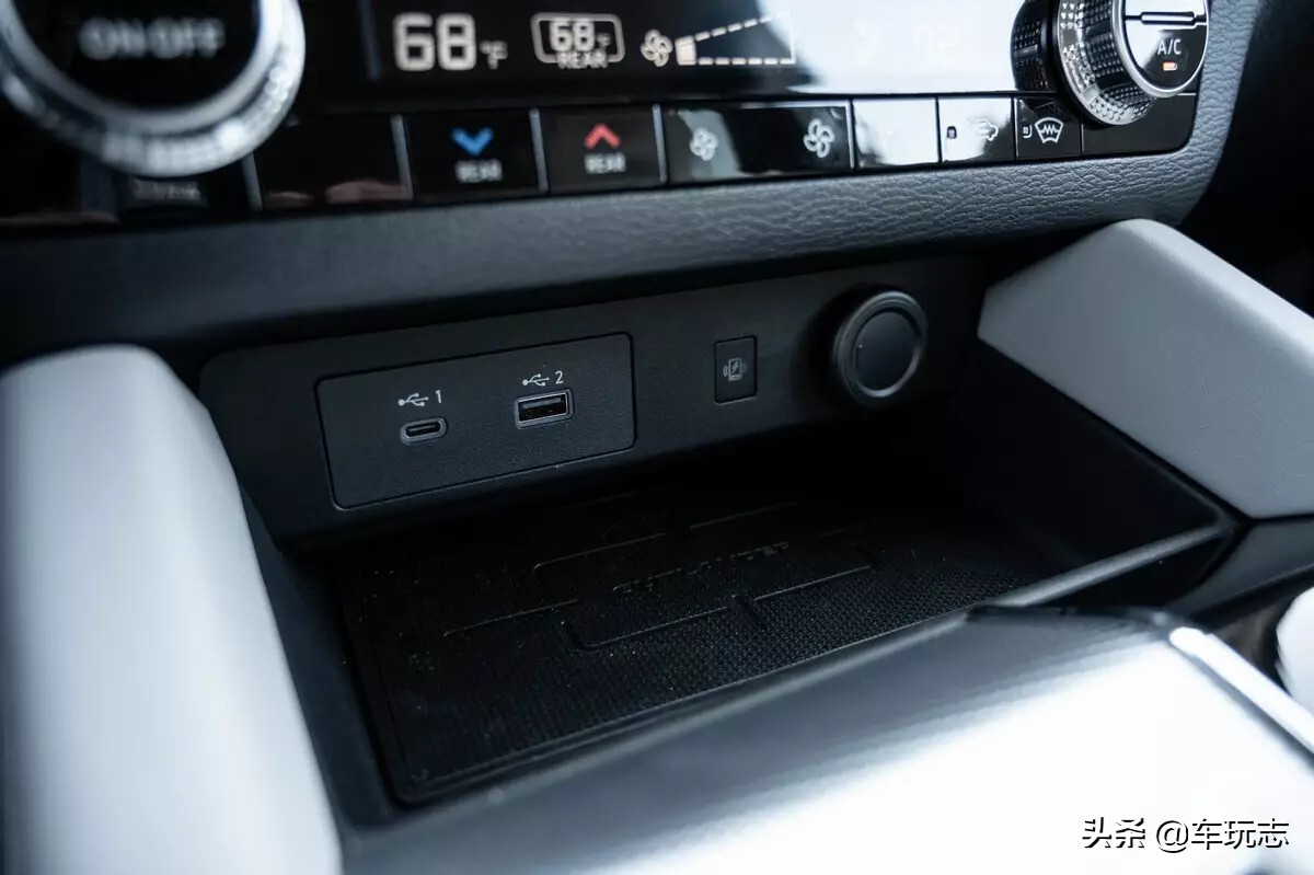 2021款三菱欧蓝德改款后,2020款三菱欧蓝德有哪些改变