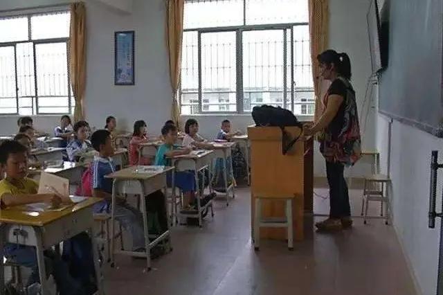 安徽教师薪级工资与工龄对照表,在编招教教师工资多少钱一个月