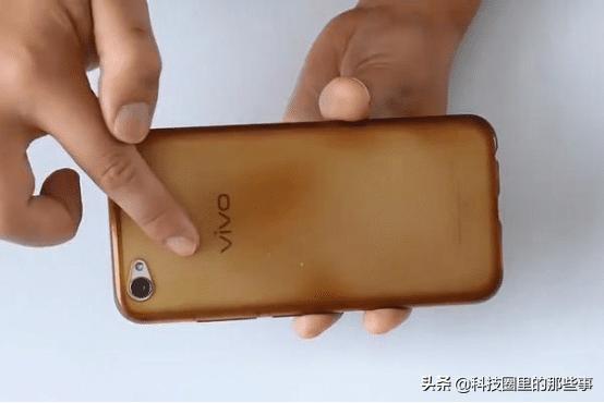 手机壳用久了黄掉了怎么办,手机壳用久了变黄怎么办
