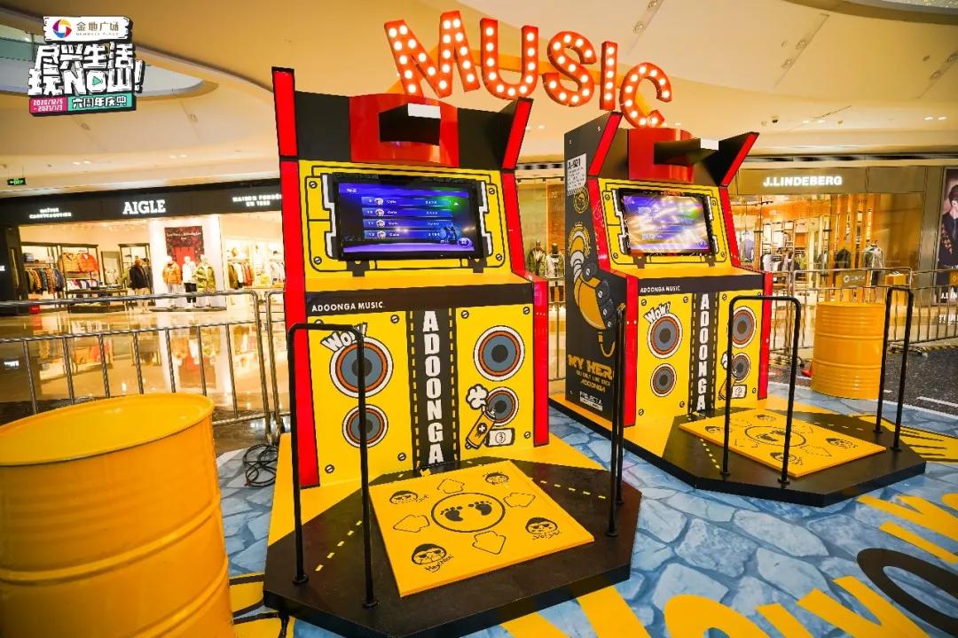 屁屁猩拍了拍你，并递出一张50团100代金券