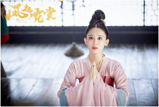 娜扎许魏洲风起霓裳今日开播,风起霓裳中许魏洲抱古力娜扎骑马