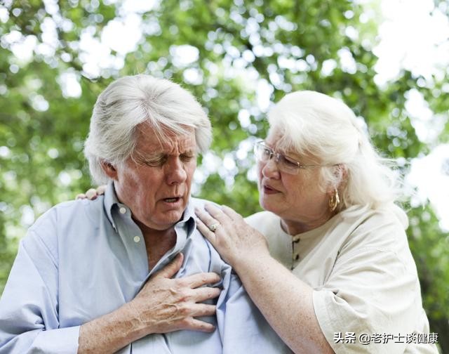 肾结石护士讲解视频,肾结石疼痛难忍简单一招轻松解决