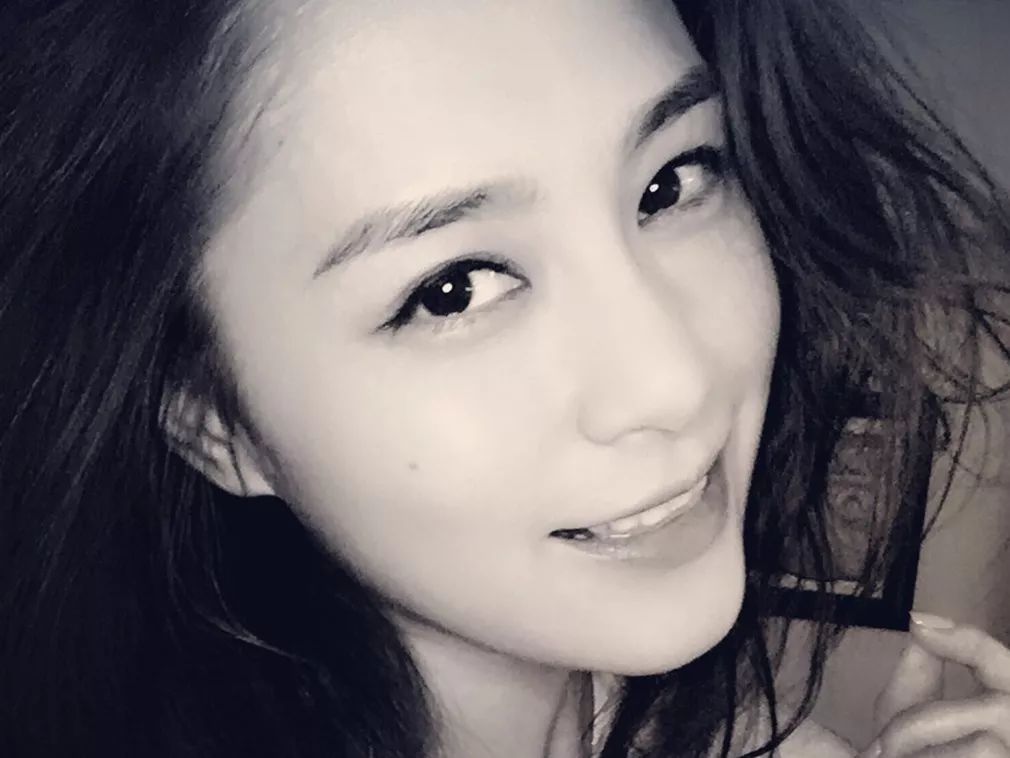 脸上长的痣有哪些是不可以取的,脸上长黑痣会影响颜值吗