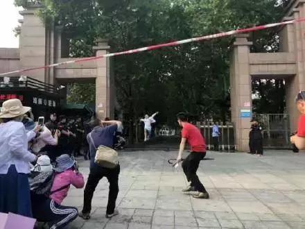 令人动容的师生恋,现实中真实的师生恋