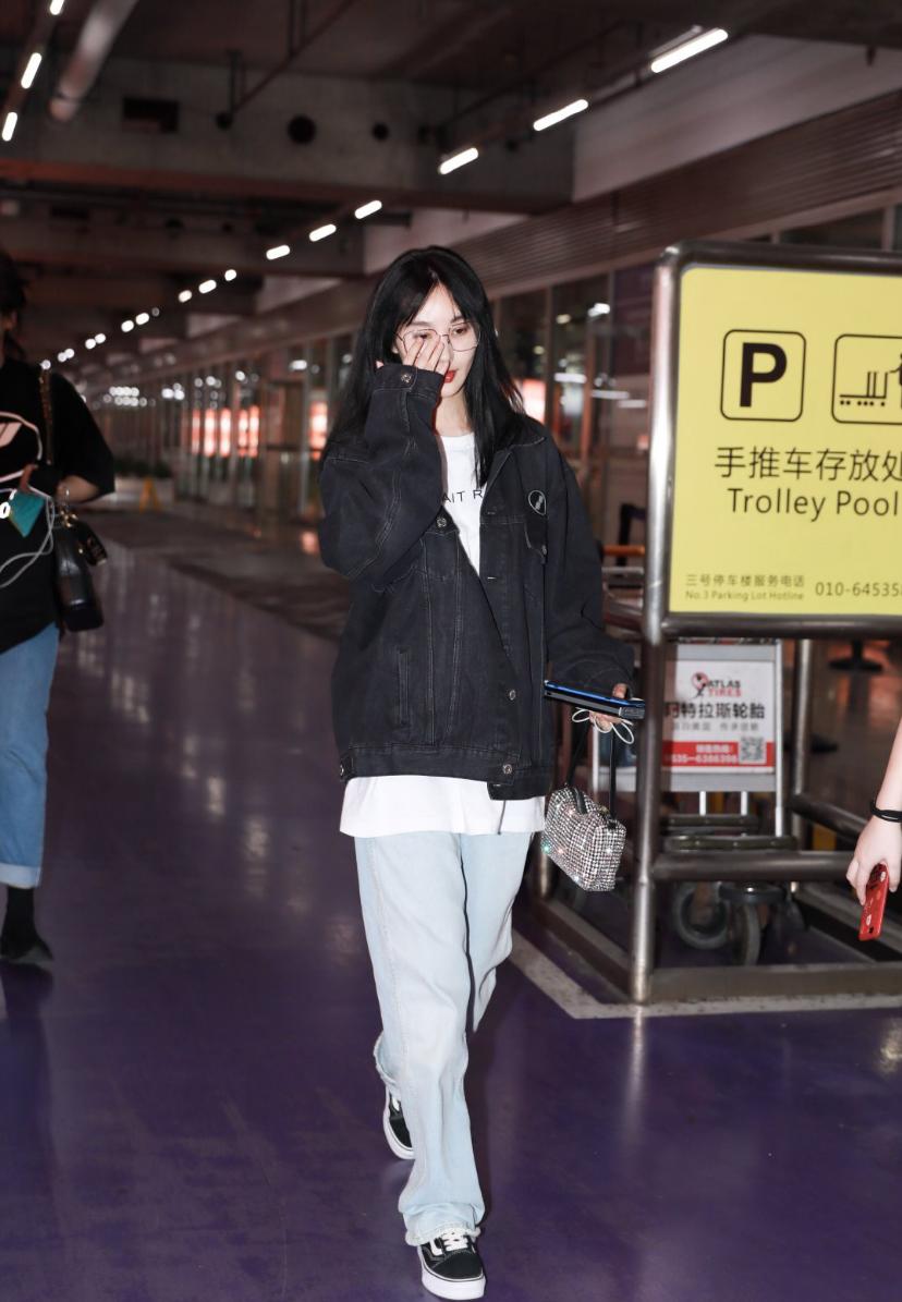 李菲儿简约穿搭,李菲儿冬日穿衣搭配