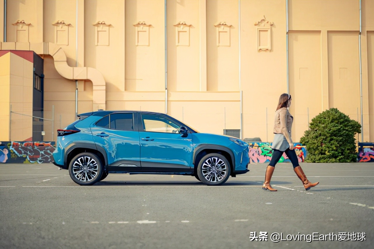 丰田雅力士cross最新近况,丰田雅力士yaris第一视角