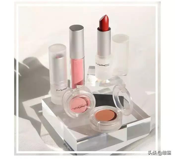 我的天！爱马仕居然出口红了，是真丑还是真香？