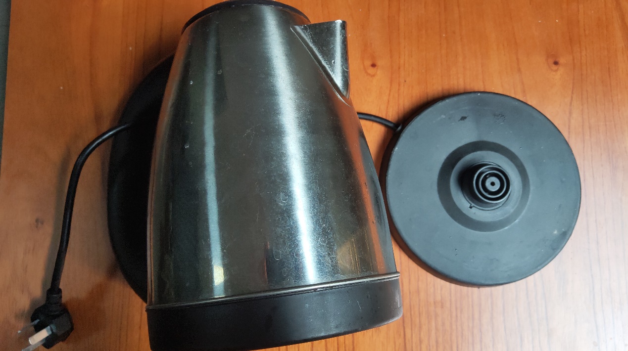 热水壶坏了不要扔了怎么修最简单,热水壶开关坏了怎么换新