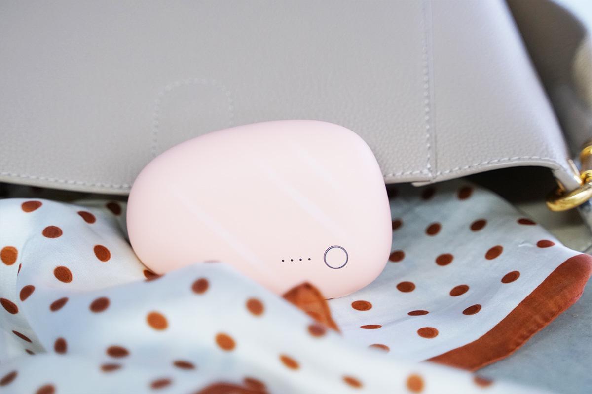 既能充电又能暖手的暖宝宝,既能暖手又能充电的充电宝