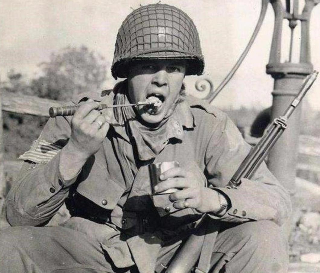 部队火锅是美国人吃剩的吗,部队火锅是美军泔水吗