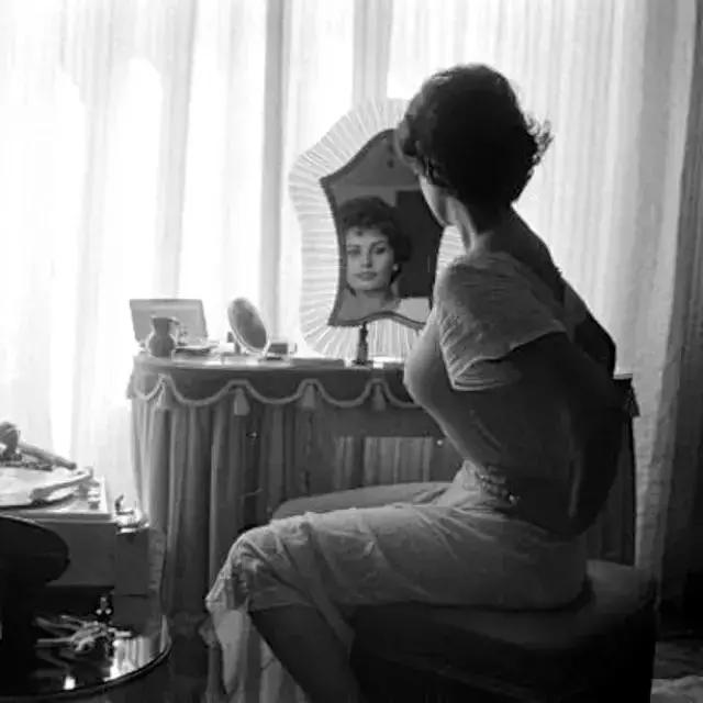 玛丽莲梦露和奥黛丽赫本有多漂亮,奥黛丽赫本和玛丽莲梦露颜值分析