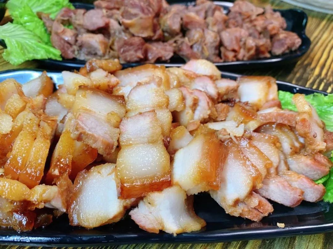 不远开车20公里,长春这家土窑太香了!烧公鸡烧土豆地瓜原汁原味