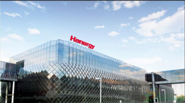 刚当首富3个月，千亿王国就崩了，最惨中国首富真是个大忽悠？