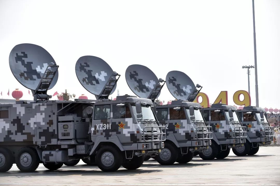 国庆阅兵震撼画面素材,国庆阅兵的变化