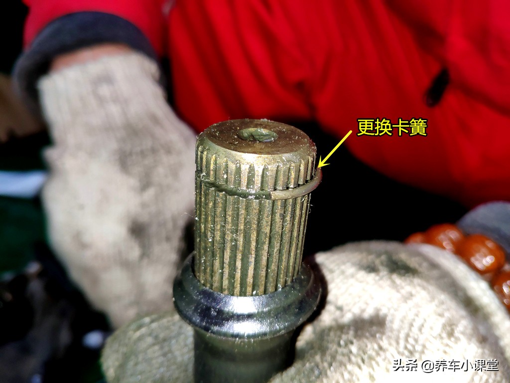 疏忽大意险酿大祸视频,球笼寿命一般多大