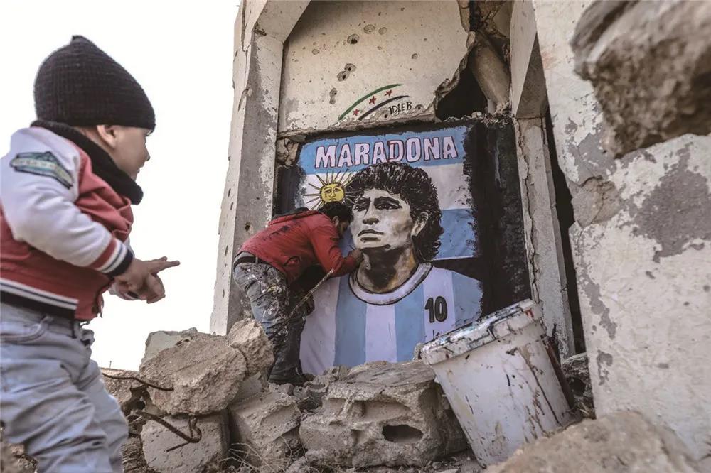 足球经典瞬间马拉多纳,马拉多纳经典足球集锦