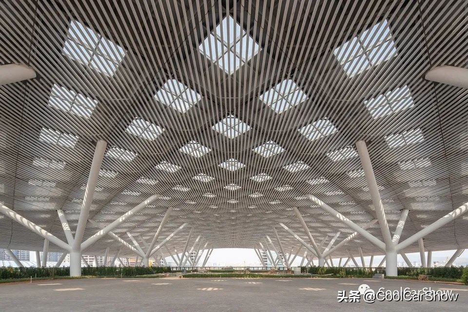 几个标准足球场能赶上鸟巢的面积,鸟巢占地面积相当于多少个足球场