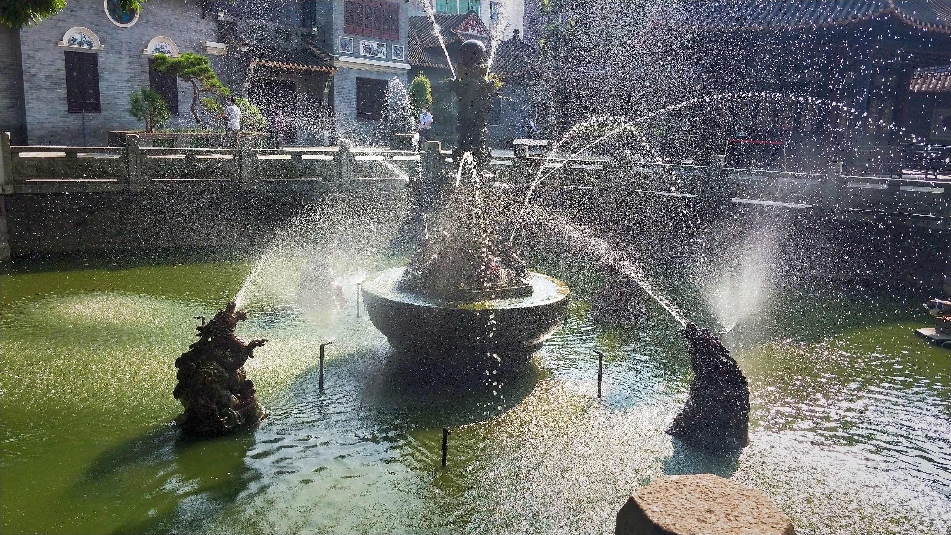 羊城八景彩色玻璃,顺德清晖园羊城八景图片