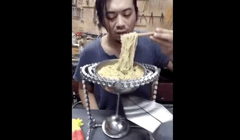 网红发明家手工耿,100件无厘头发明背后,是真实生活的心酸